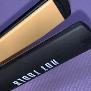 Hot Tools Flat Iron